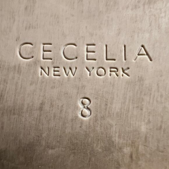 Cecelia New York Gemma Suede Wedge Pull On Ankle Boot Slate Gray Size 8M - Picture 10 of 11